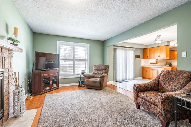 Additional property image - 35 Republic Ave