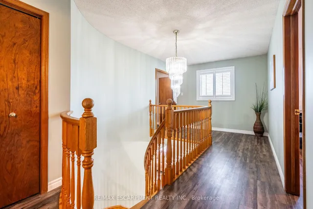 Additional property image - 35 Republic Ave
