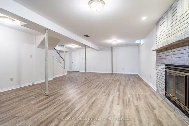 Additional property image - 35 Republic Ave