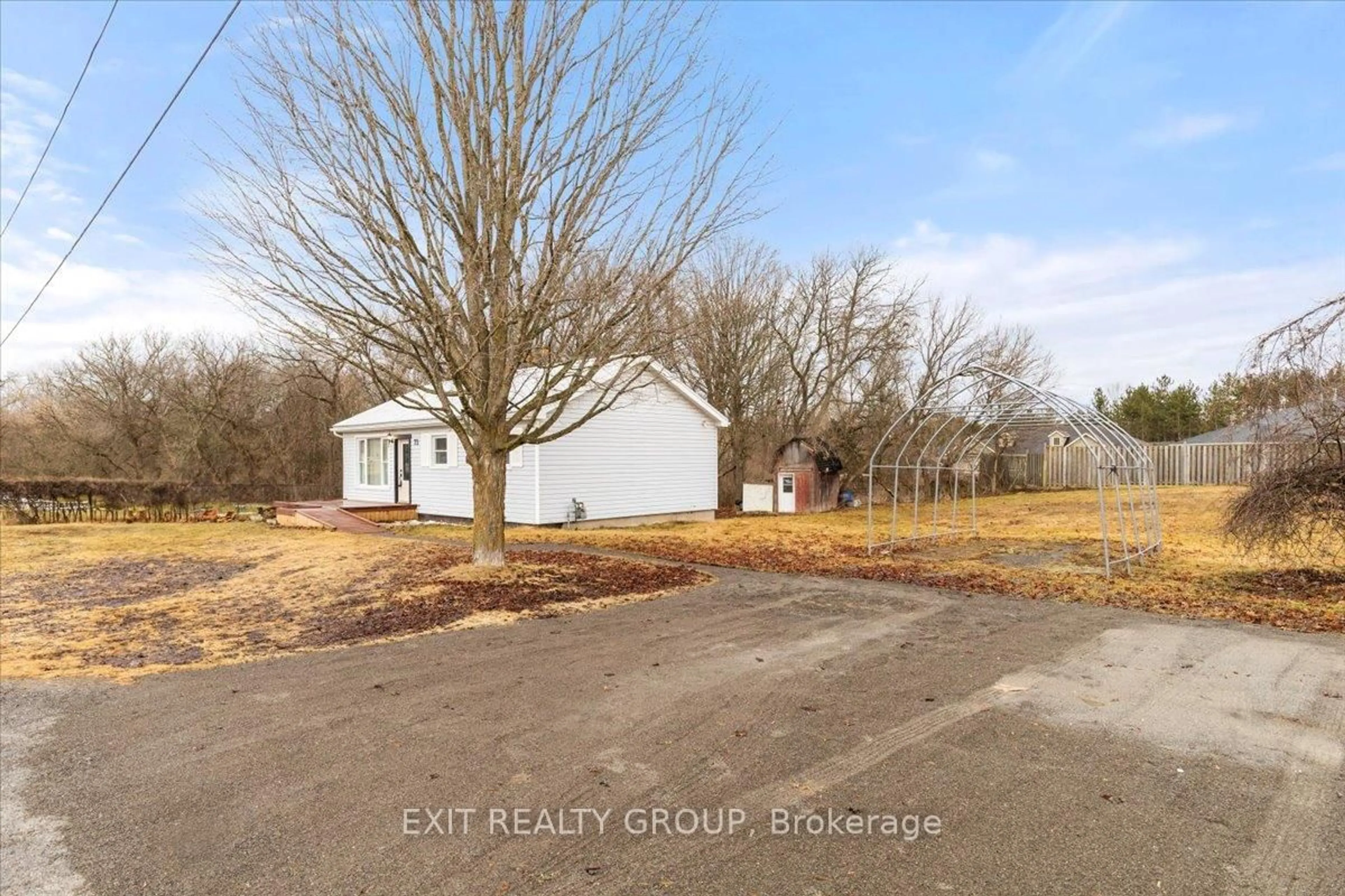 A pic from outside/outdoor area/front of a property/back of a property/a pic from drone, street for 73 Livingstone Ave, Madoc Ontario K0K 2K0