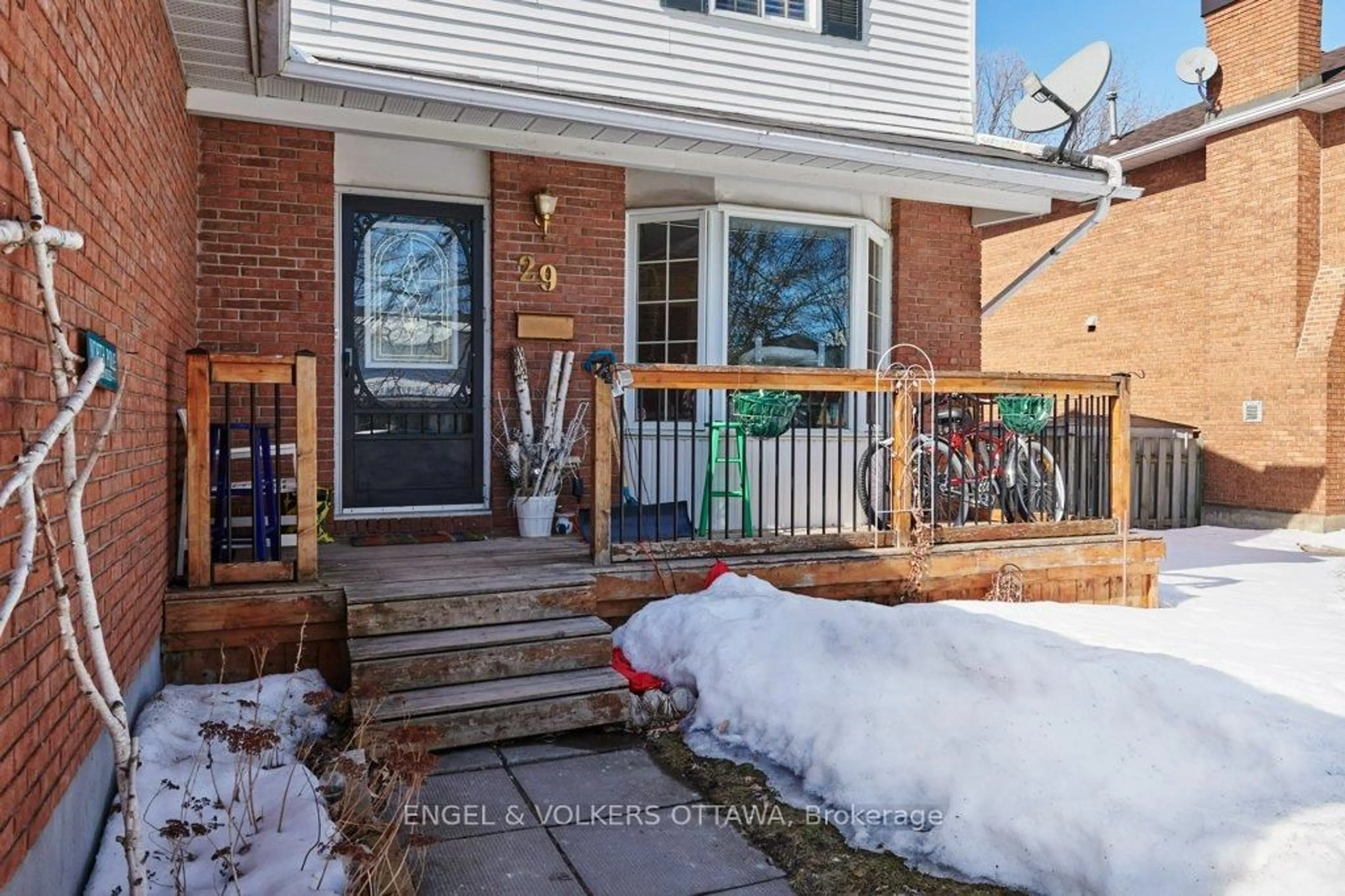 Home with brick exterior material, street for 29 Gale St, Almonte Ontario K0A 1A0