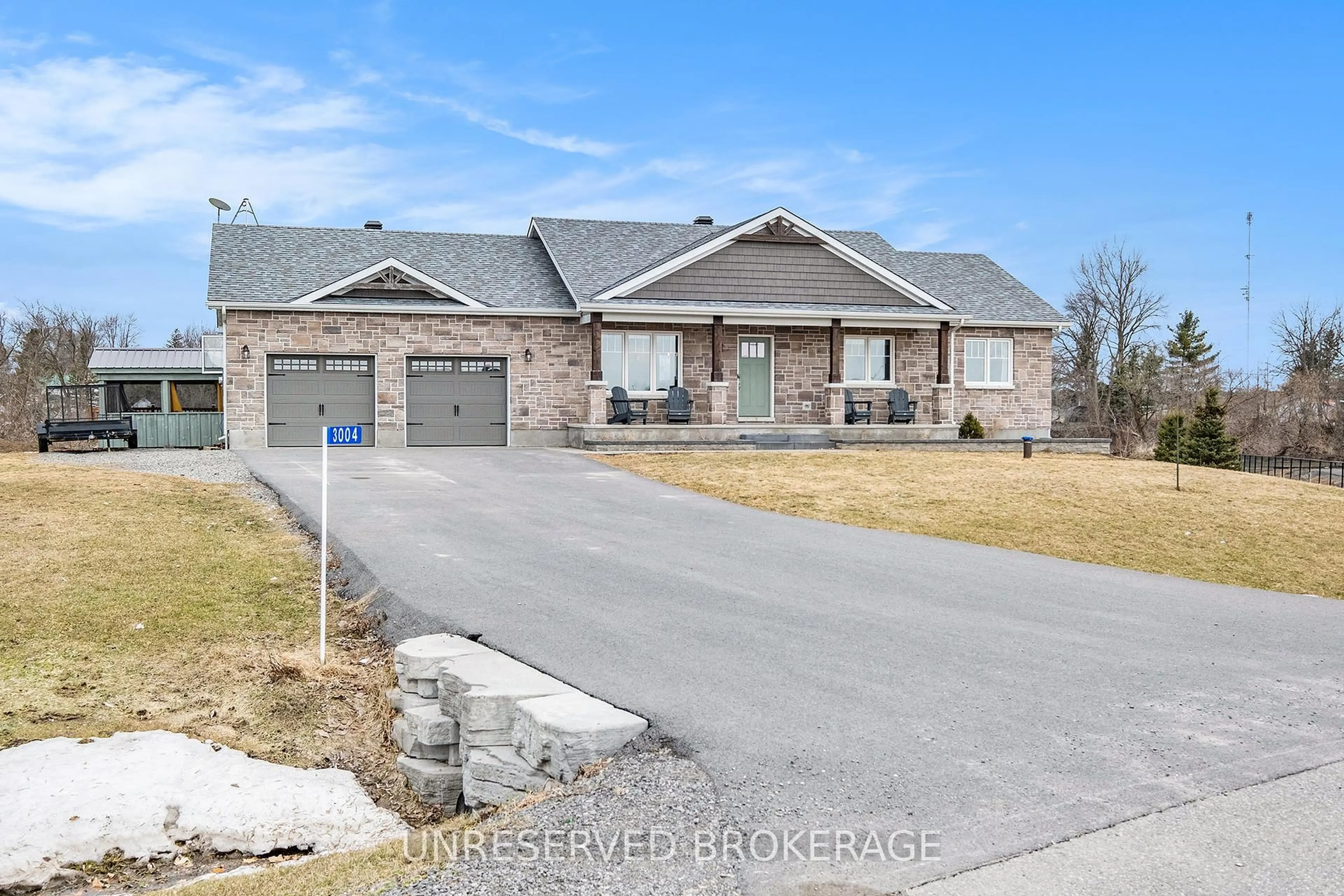 Home with brick exterior material, street for 3004 Drew Dr, North Dundas Ontario K0E 1W0