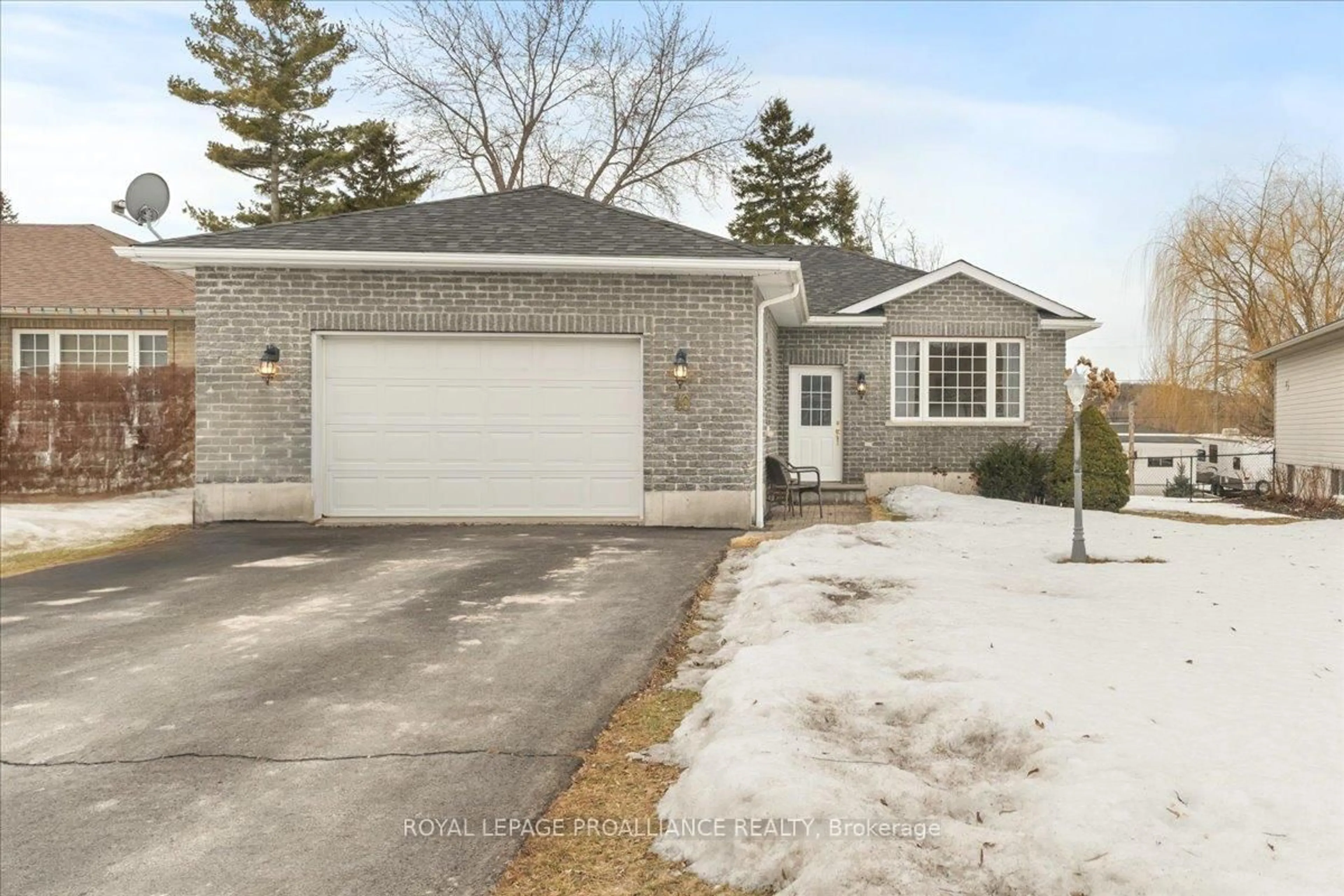 Home with brick exterior material, street for 10 Stonegate Cres, Hastings Ontario K0K 2C0