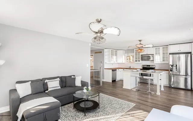 Additional property image - 18 1/2 Lakeshore Dr