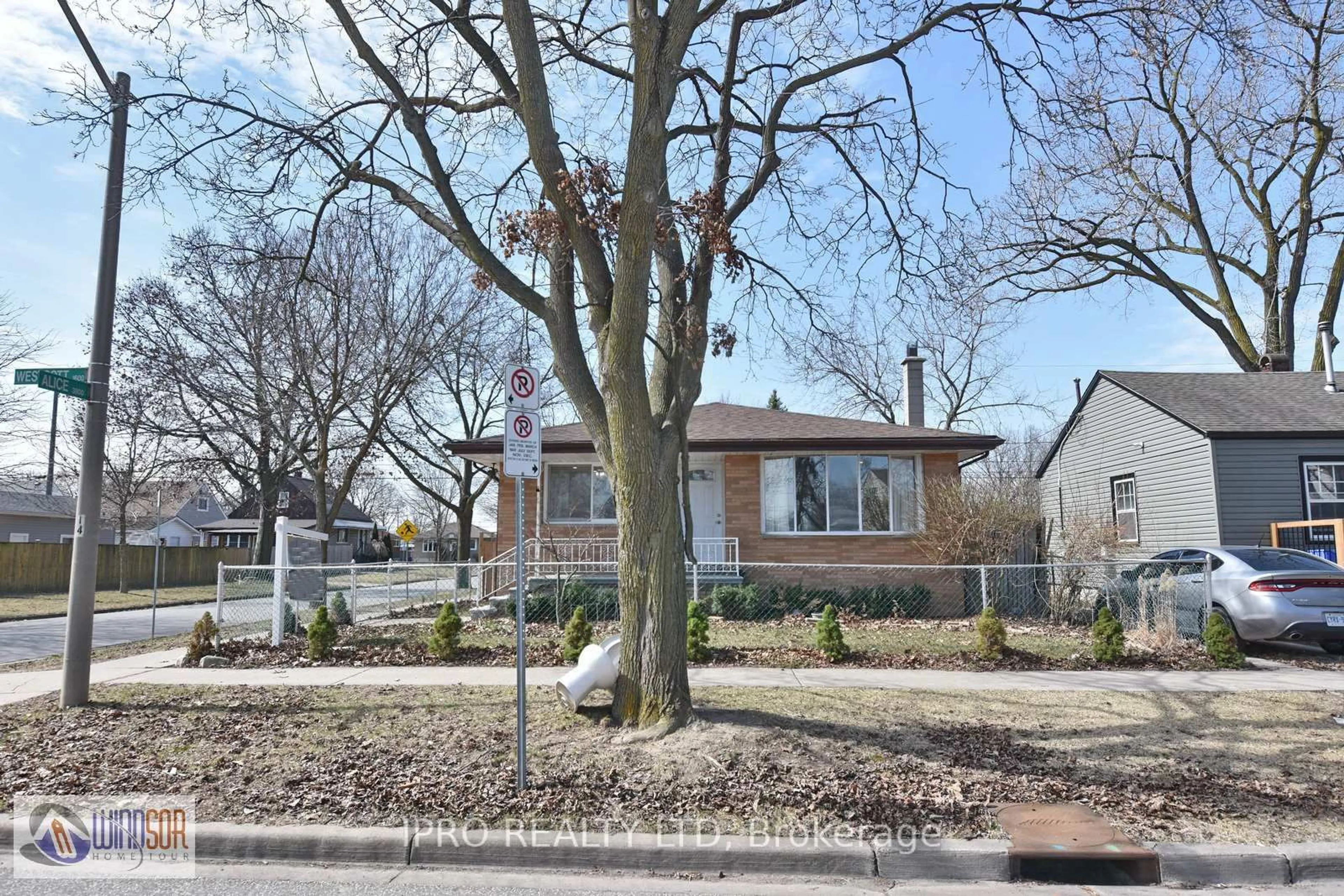 Home with brick exterior material, street for 1697 Westcott Rd, Windsor Ontario N8Y 4C8