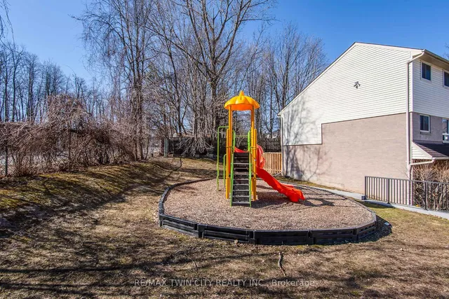 Additional property image - 634 Strasburg Rd Unit 32