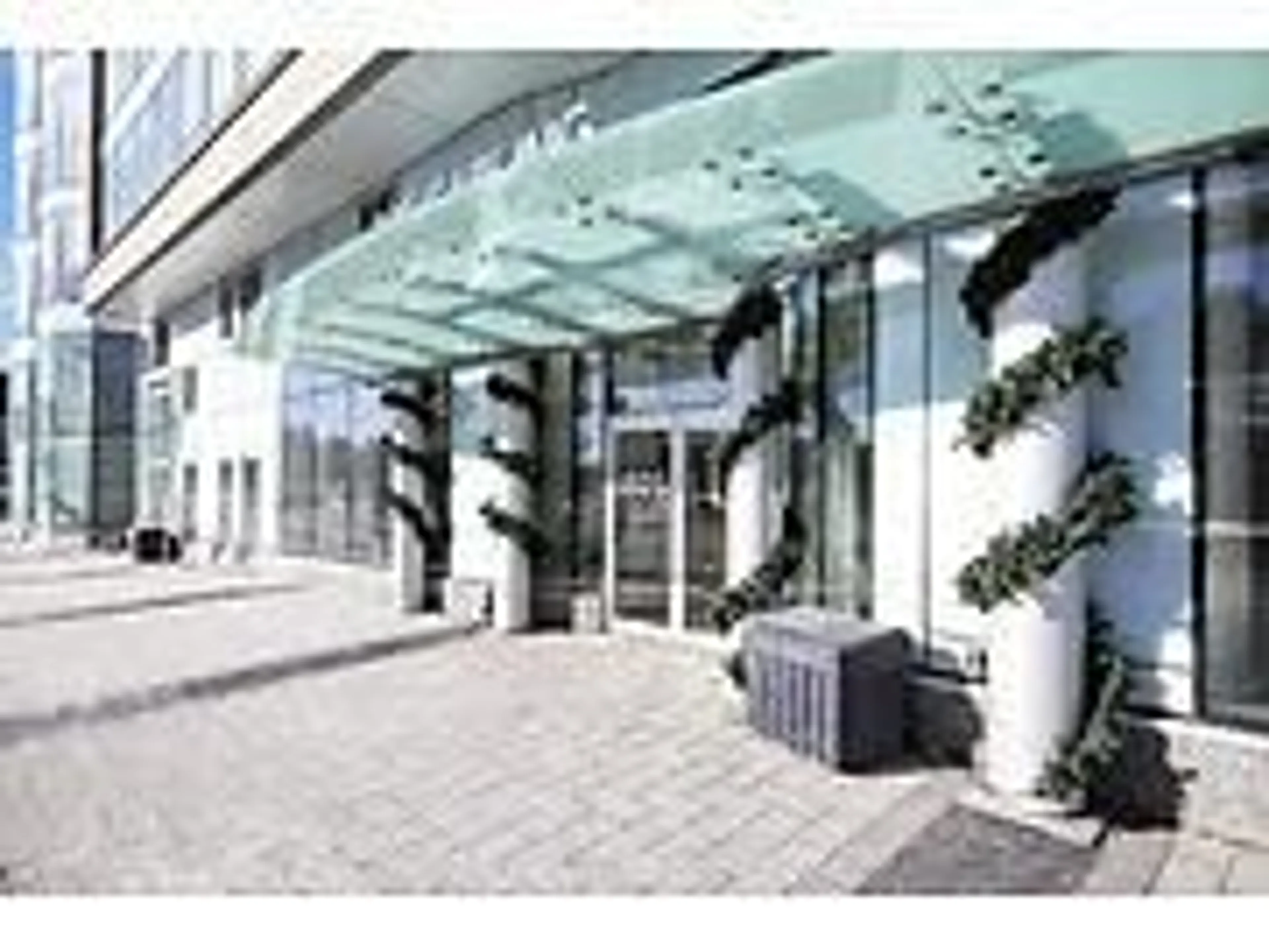 Indoor foyer for 805 Carling Ave #1807, Ottawa Ontario K1S 5W9