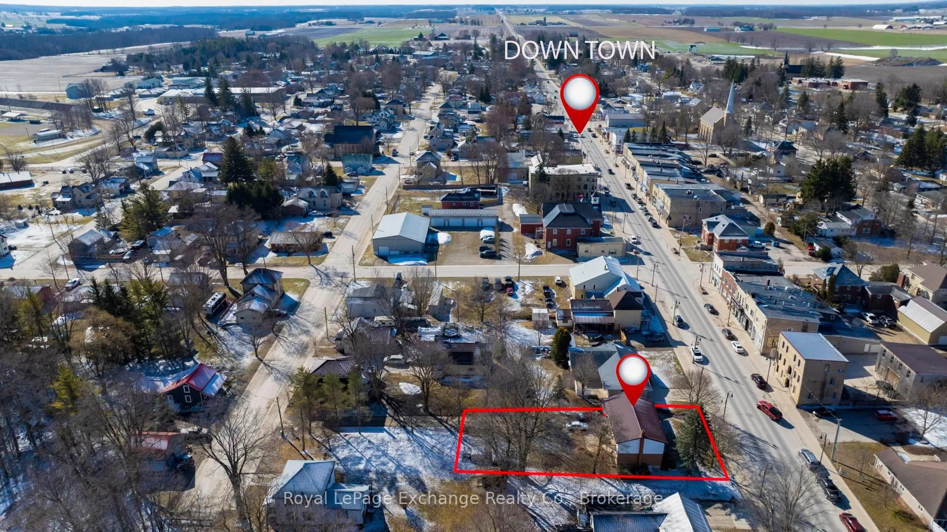 A pic from outside/outdoor area/front of a property/back of a property/a pic from drone, street for 7 Clinton St, South Bruce Ontario N0G 2S0