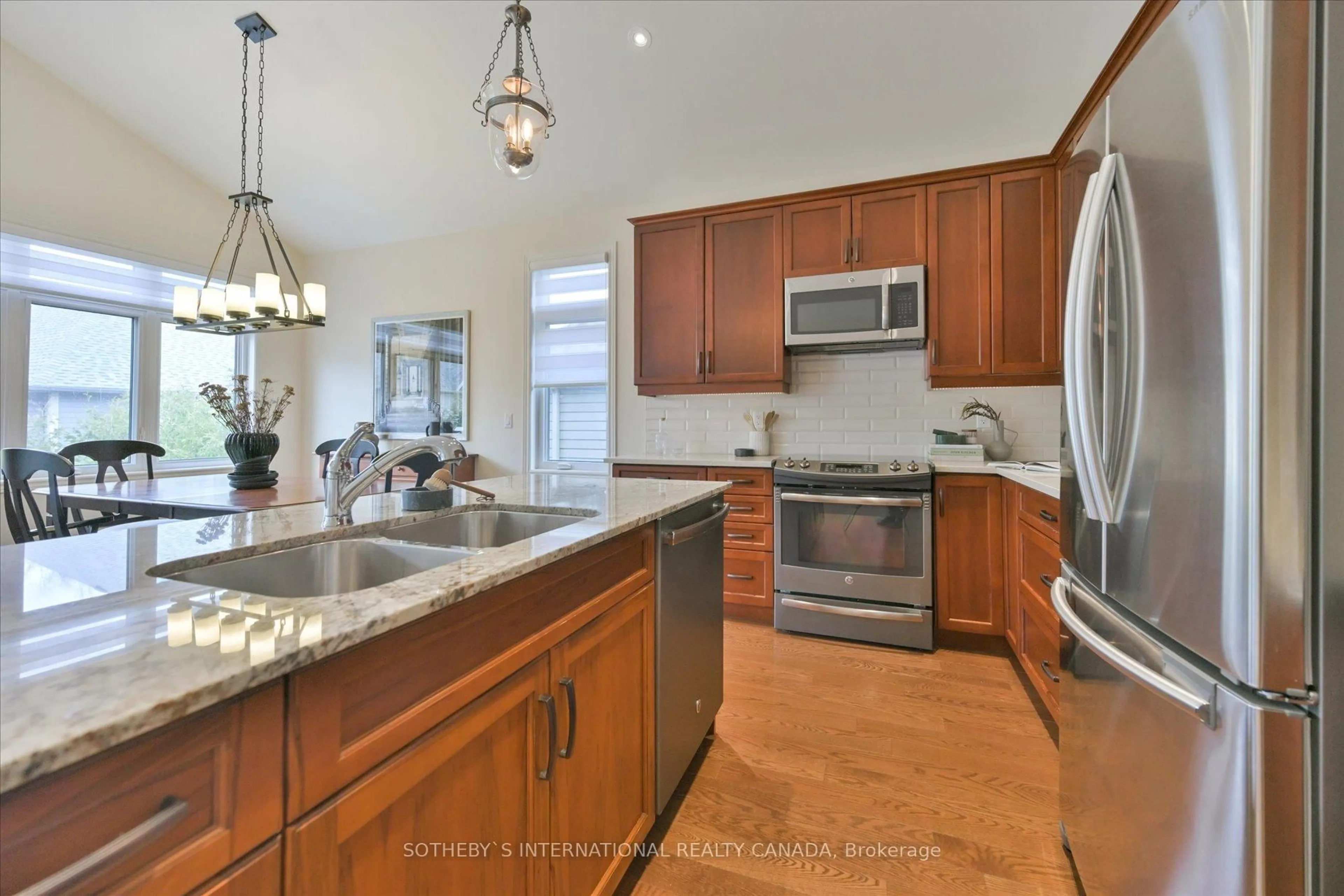 Open concept kitchen, ceramic/tile floor for 12 Lockside Dr #38, Peterborough Ontario K9J 8T1