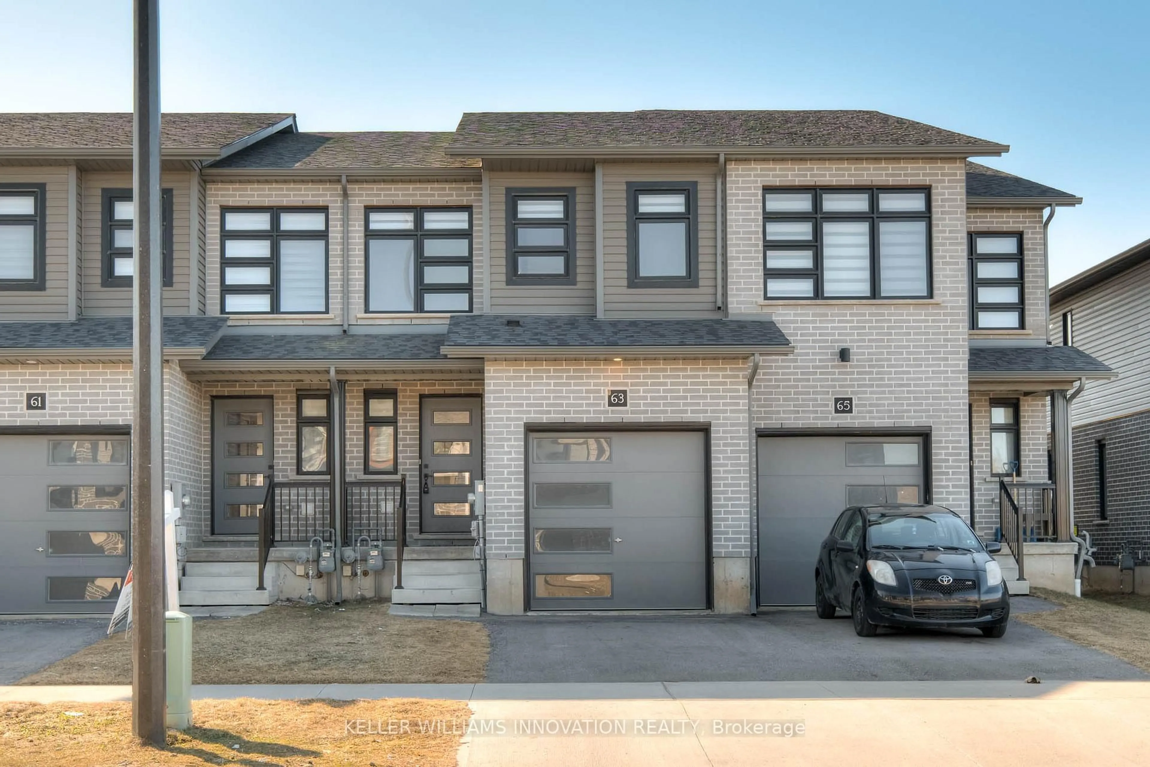 Home with brick exterior material, street for 63 Wilkinson Ave, Cambridge Ontario N1S 4Y6