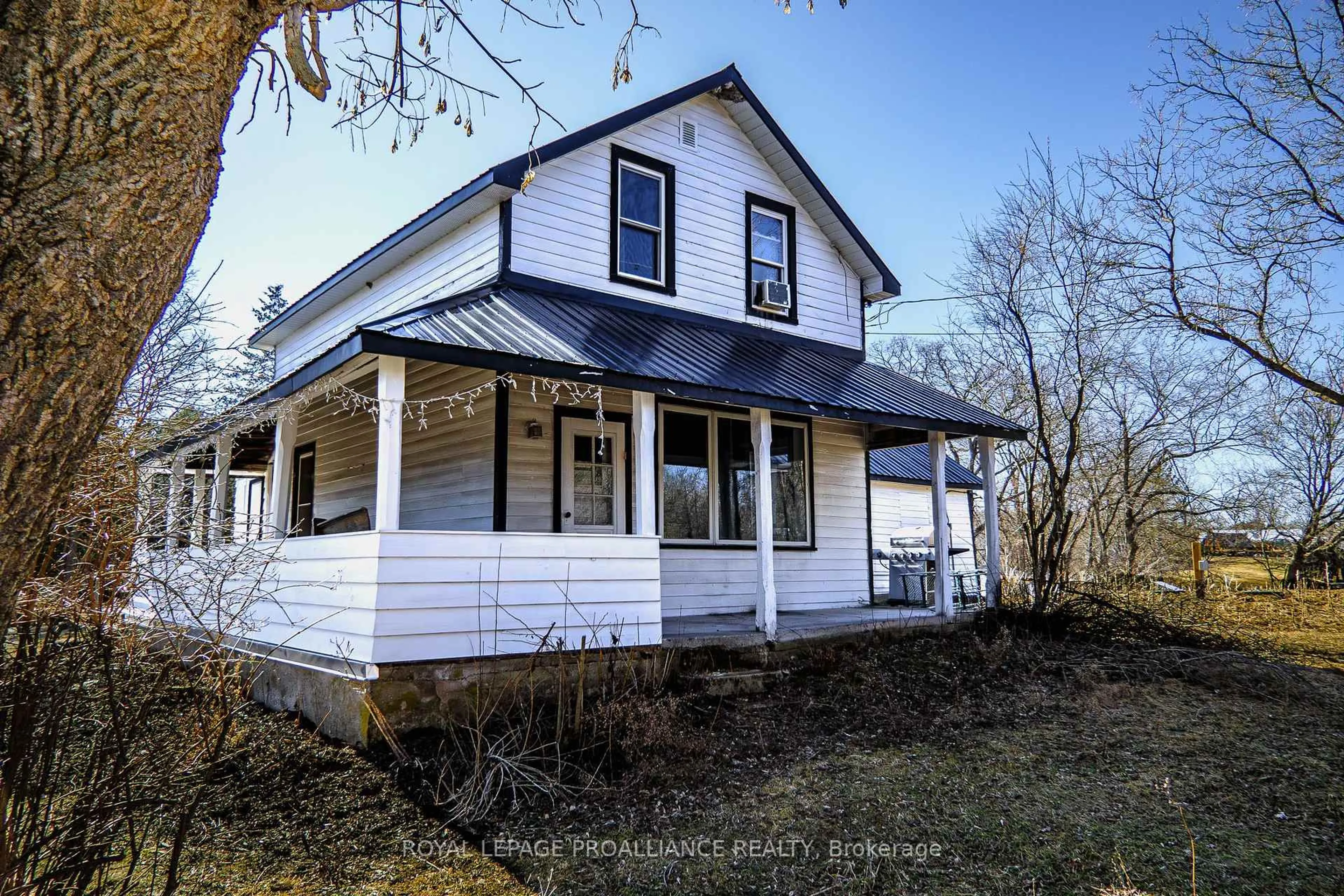 Home with vinyl exterior material, unknown for 808 County Rd 12 N/A, Greater Napanee Ontario K0K 2W0