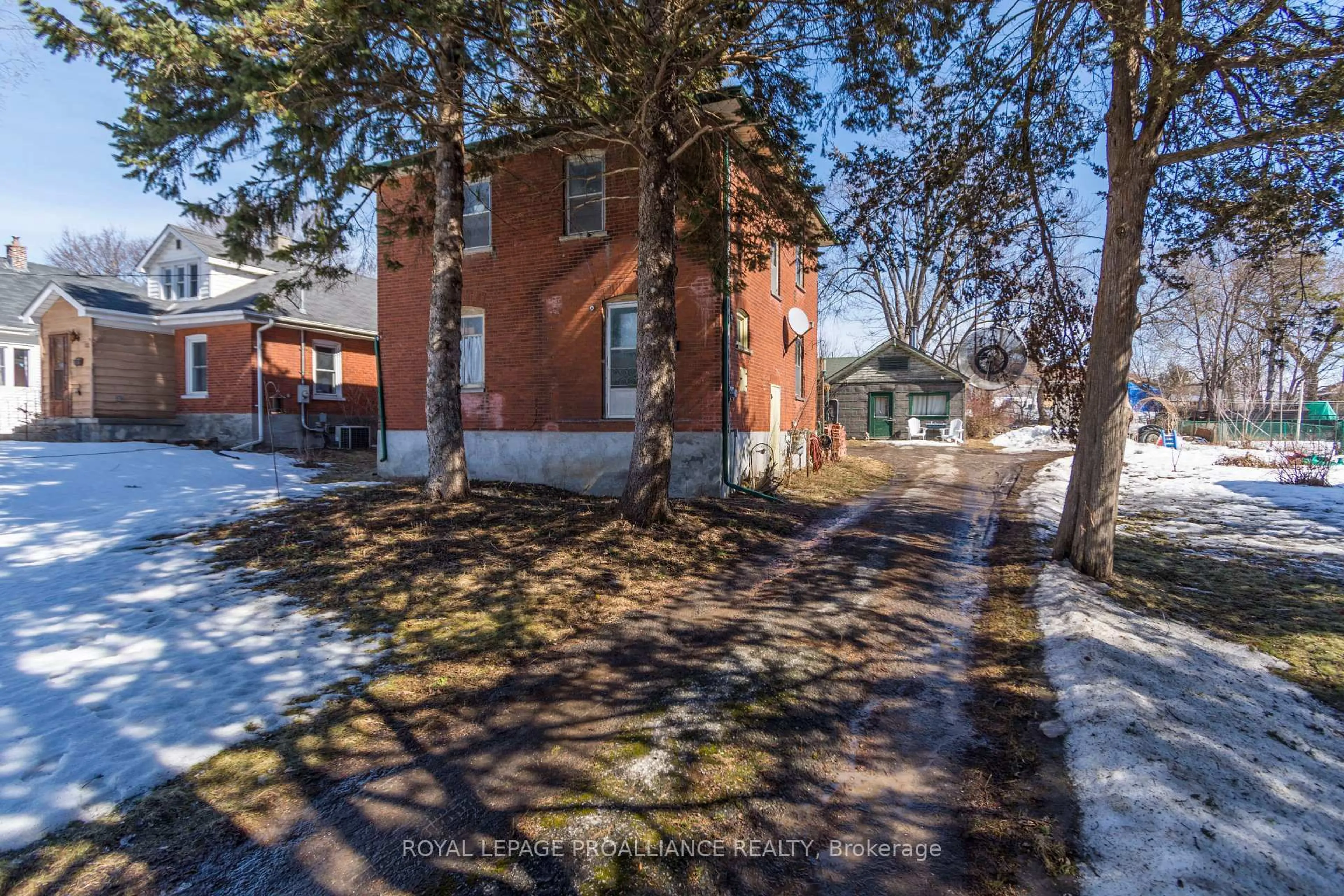 Home with brick exterior material, street for 131 Byron St, Quinte West Ontario K8V 2Y5