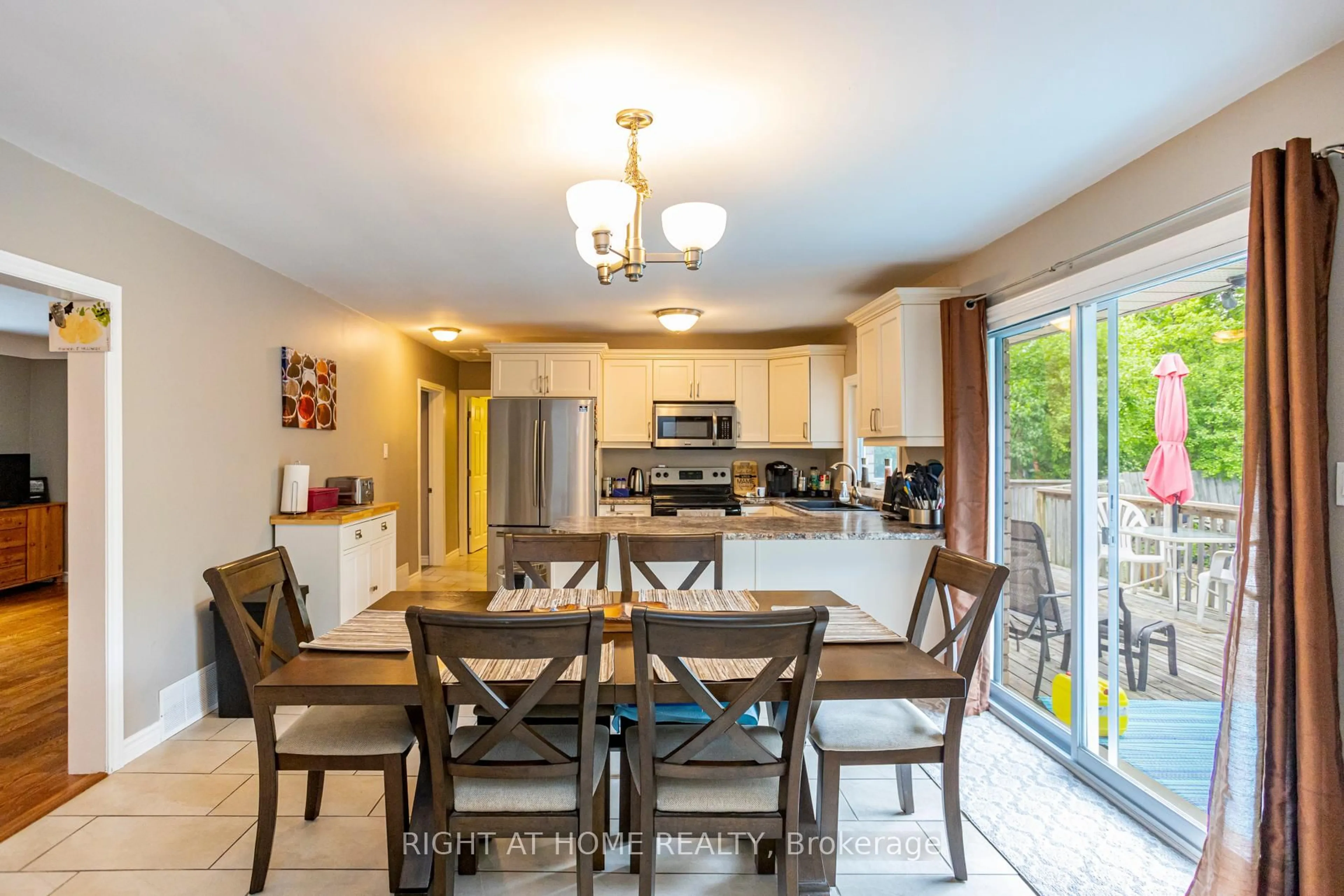 Open concept kitchen, unknown for 594 Gordon Ave, London Ontario N6J 2W2