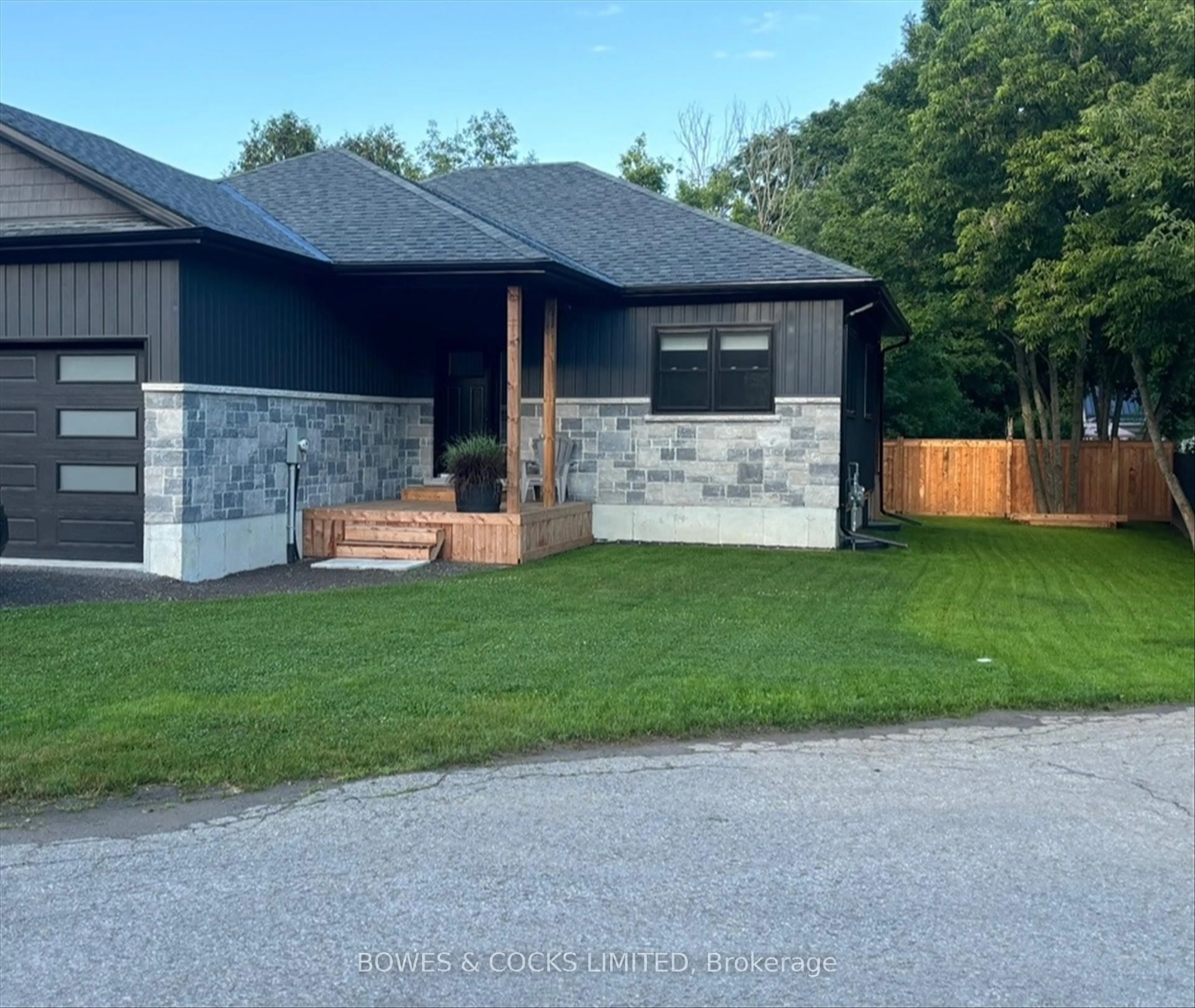 A pic from outside/outdoor area/front of a property/back of a property/a pic from drone, street for 49 South Maloney St, Limoges Ontario K0K 2M0