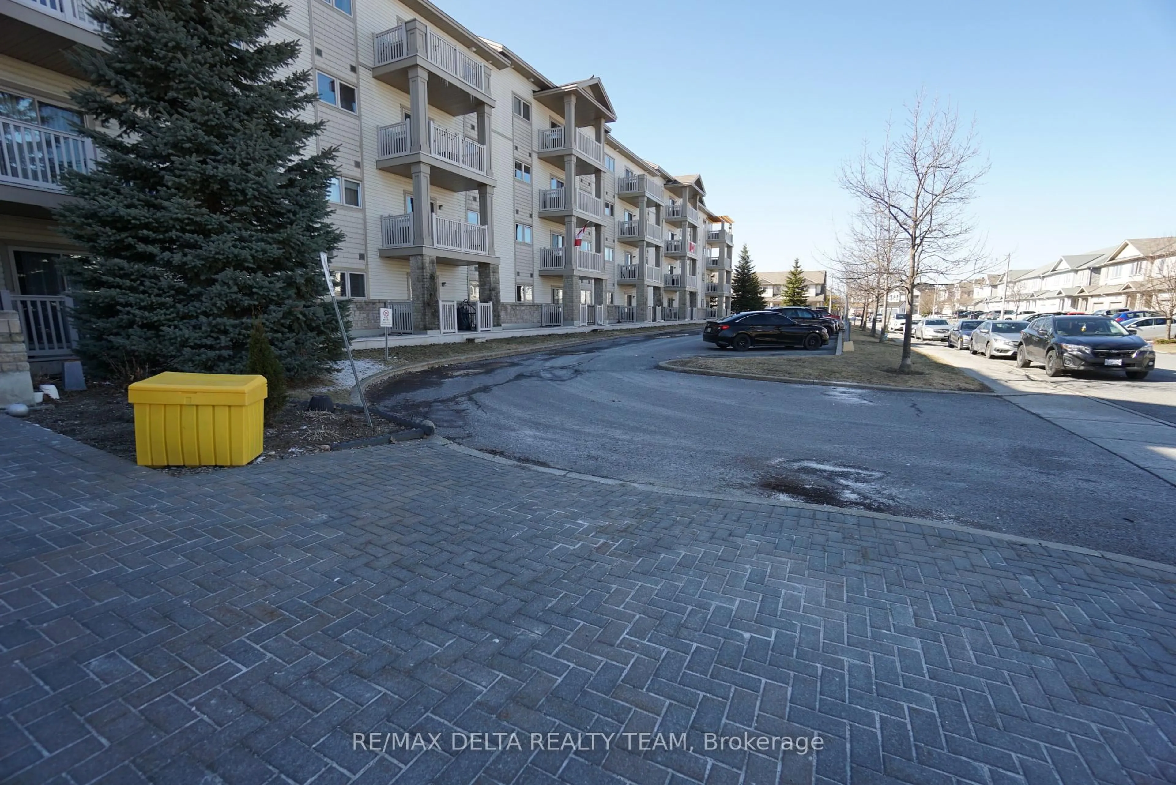 Patio, street for 151 Potts Private N/A #212, Ottawa Ontario K4A 0V7