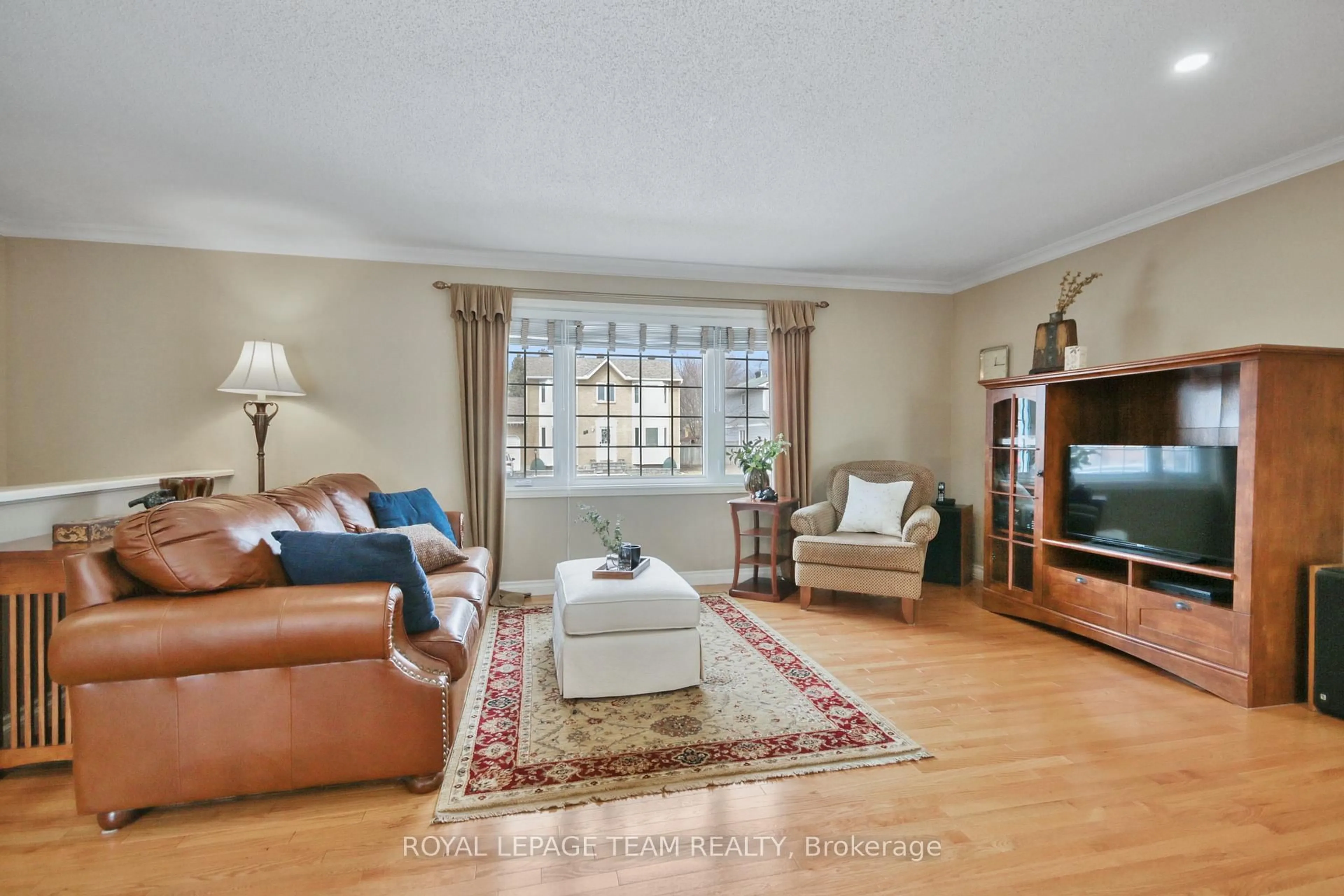 Living room with furniture, unknown for 56 James Lewis Ave, Stittsville Ontario K2S 1K3