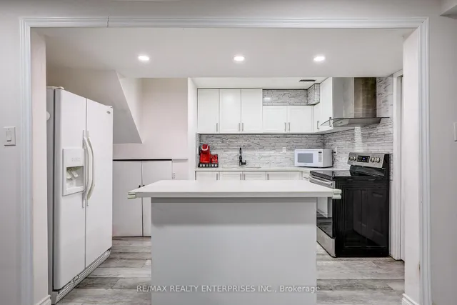Additional image 8 of 71 Adis Ave