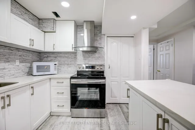Additional image 7 of 71 Adis Ave