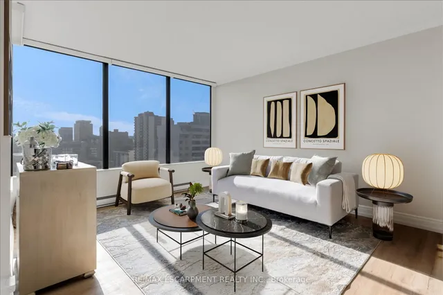 Additional property image - 75 Queen St Unit 1702