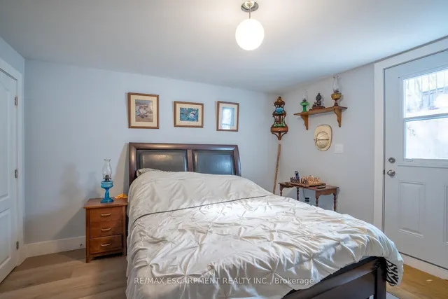 Additional property image - 81 Hamilton St