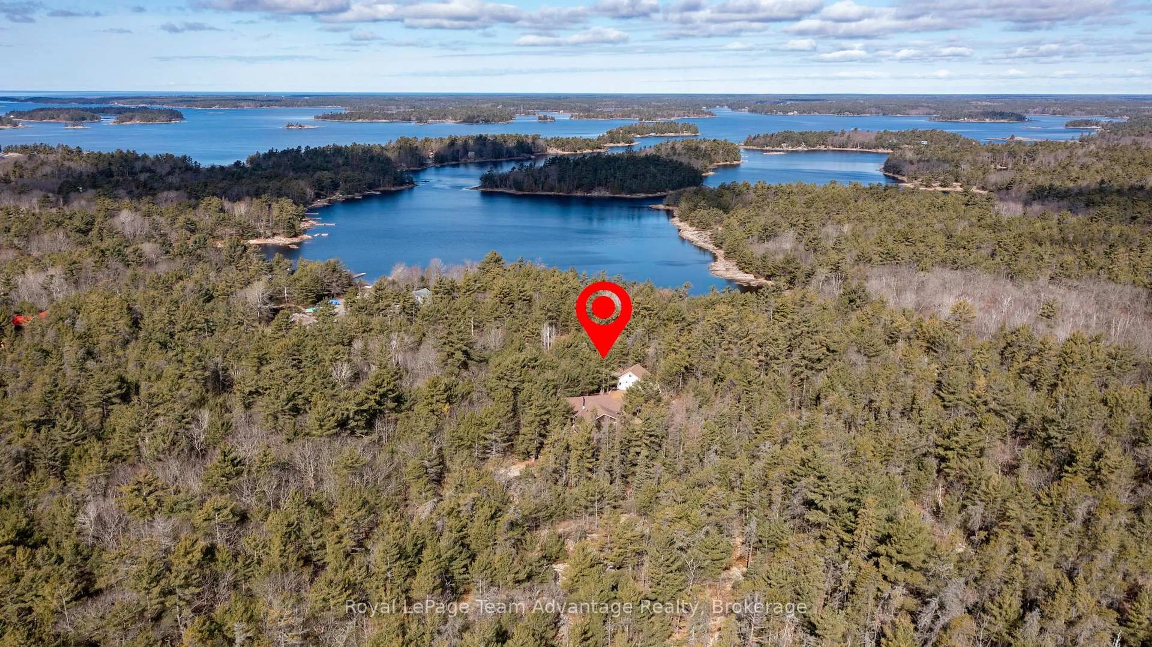 A pic from outside/outdoor area/front of a property/back of a property/a pic from drone, water/lake/river/ocean view for 72 RICHWOOD Dr, The Archipelago Ontario P0G 1G0