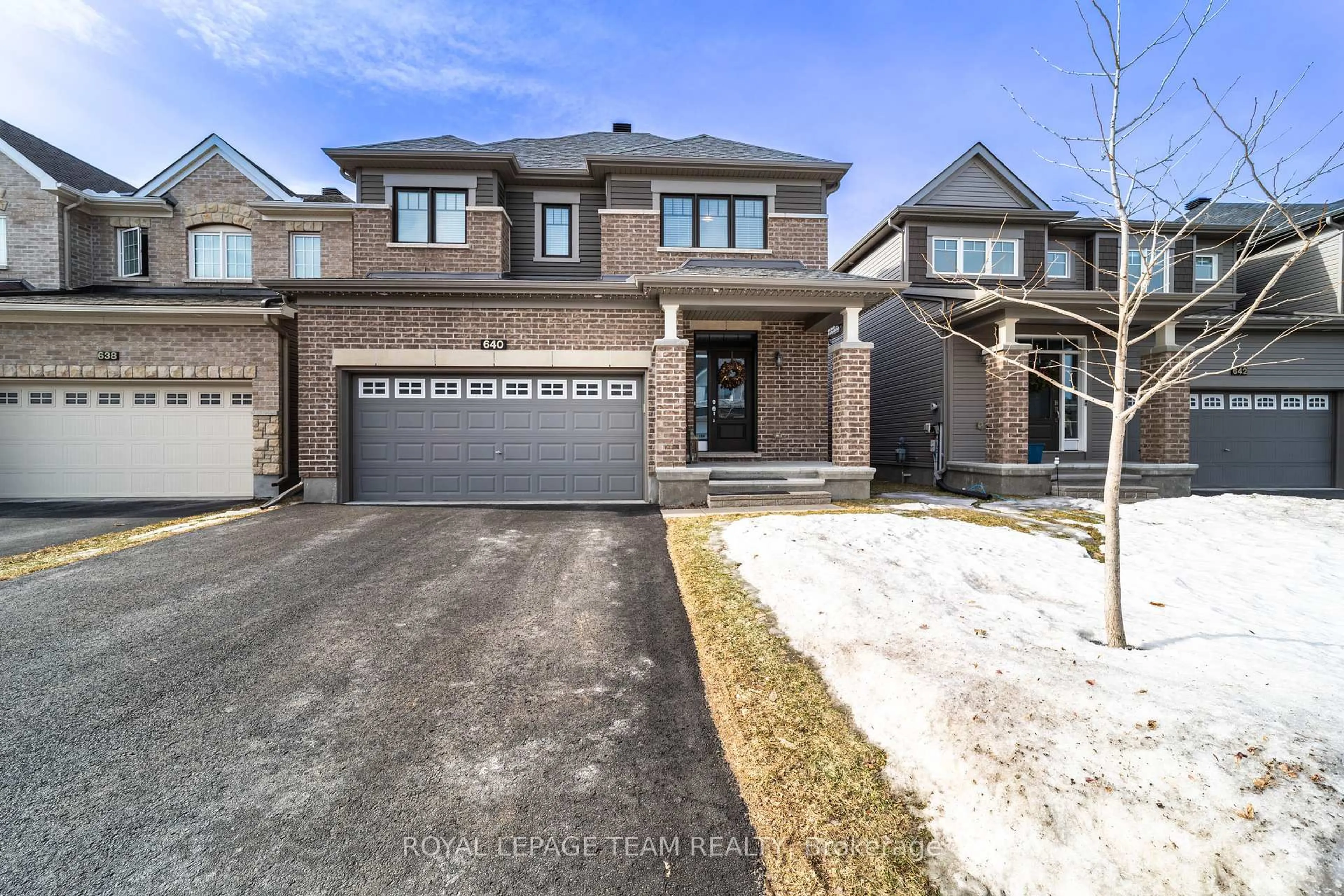 Home with brick exterior material, street for 640 Eagle Crest Hts, Ottawa Ontario K2S 1G6