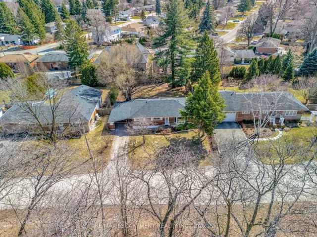 Additional property image - 216 Sioux Rd