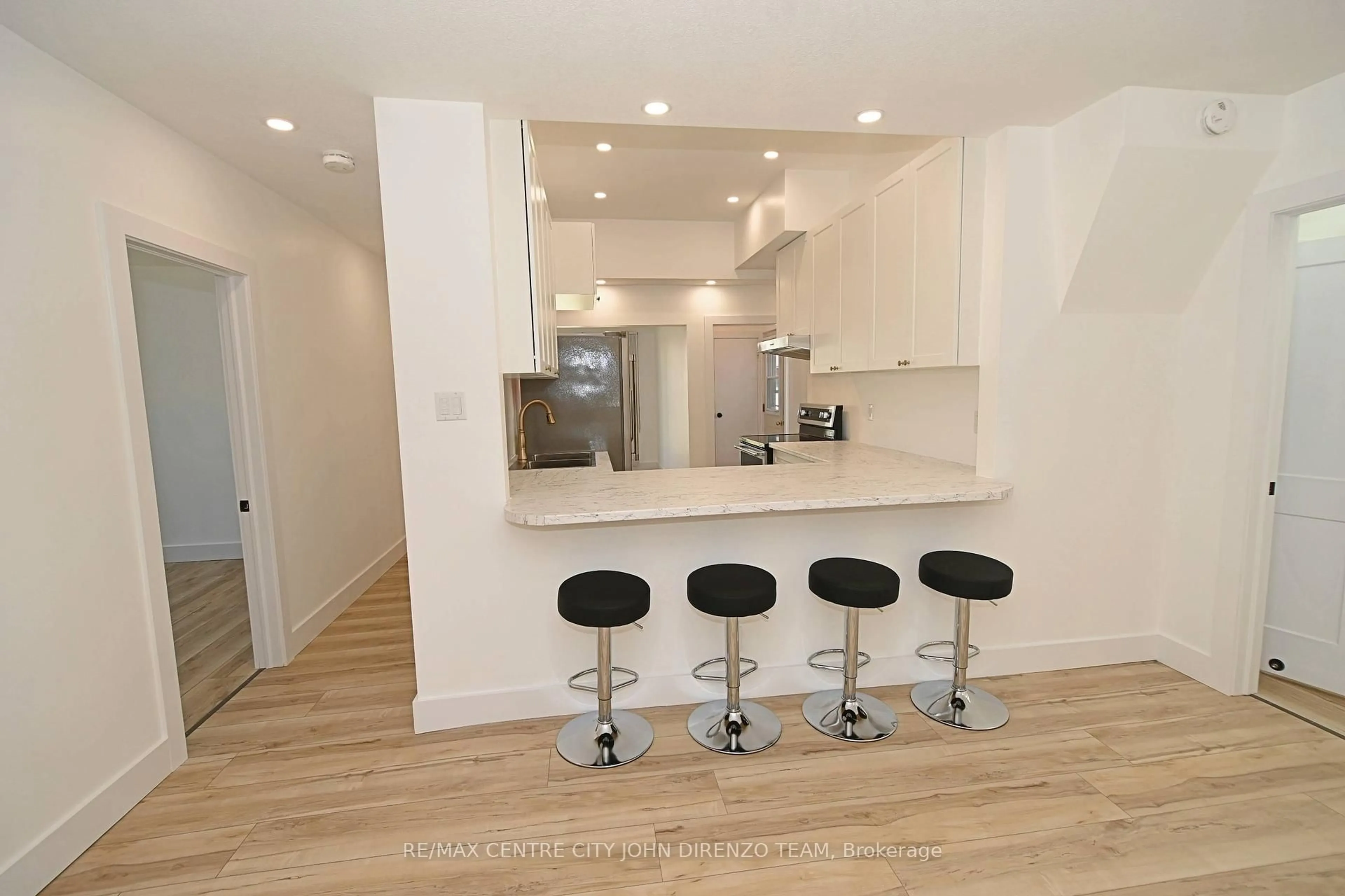 Open concept kitchen, unknown for 87 Gladstone Ave, St. Thomas Ontario N5R 2L9