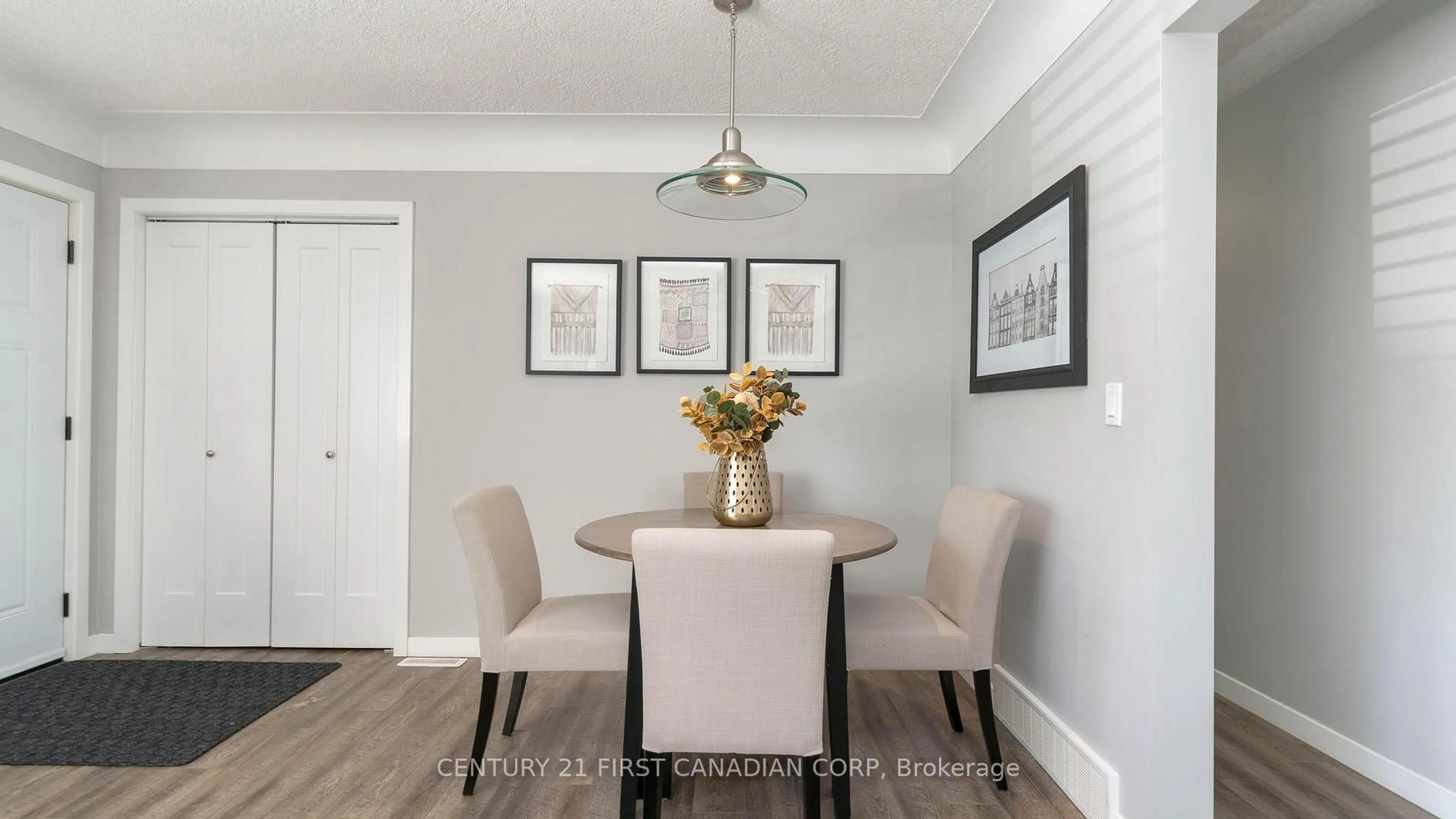 Dining room, wood/laminate floor for 323 Mckellar St, Strathroy Caradoc Ontario N7G 2Y6