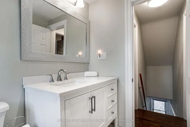 Additional property image - 558 Governors Rd