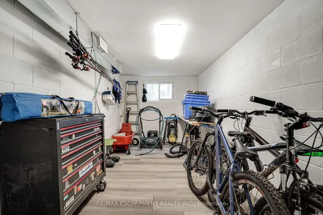 Additional property image - 558 Governors Rd