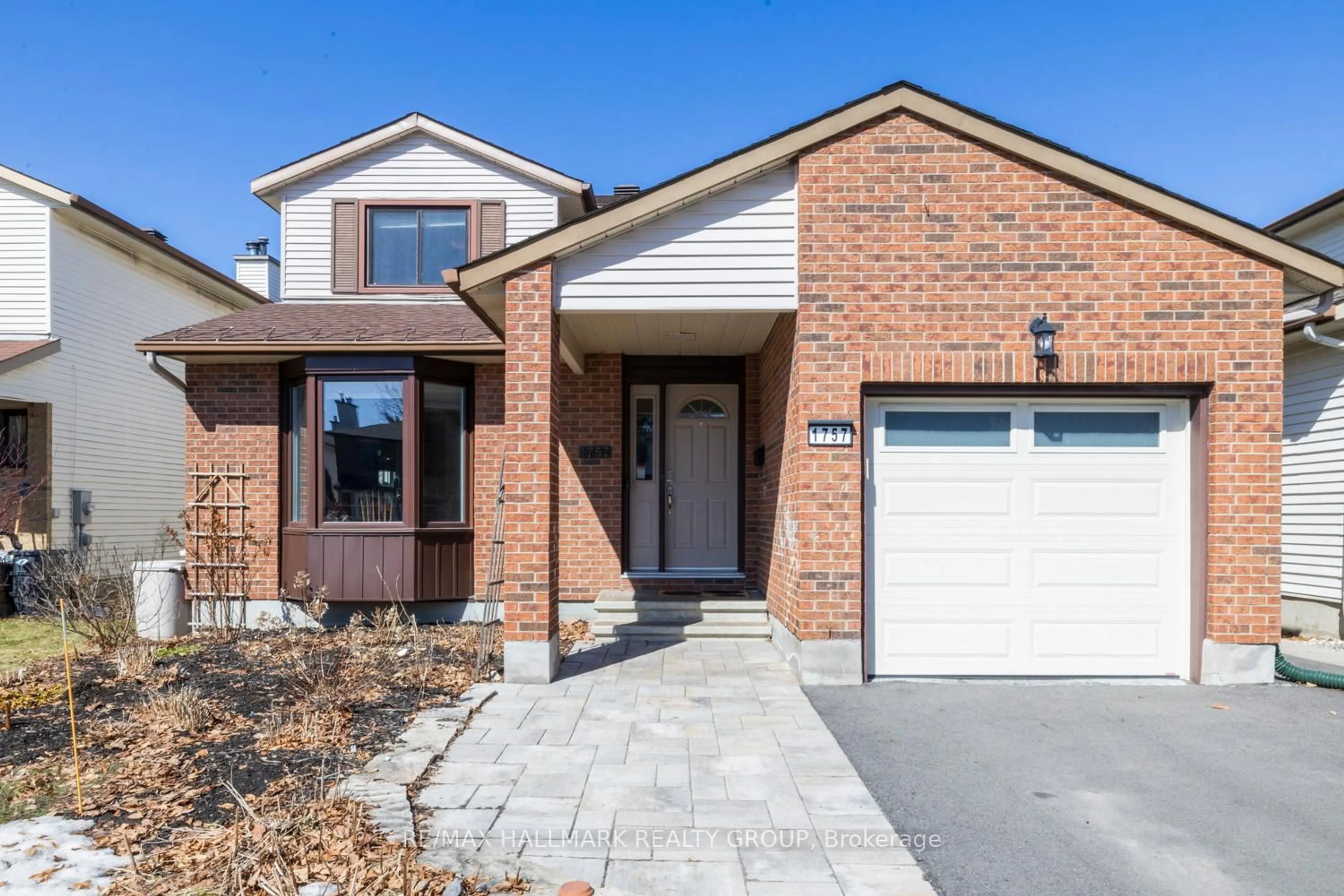 Home with brick exterior material, street for 1757 Des Prairies Ave, Orleans Ontario K1E 2R1