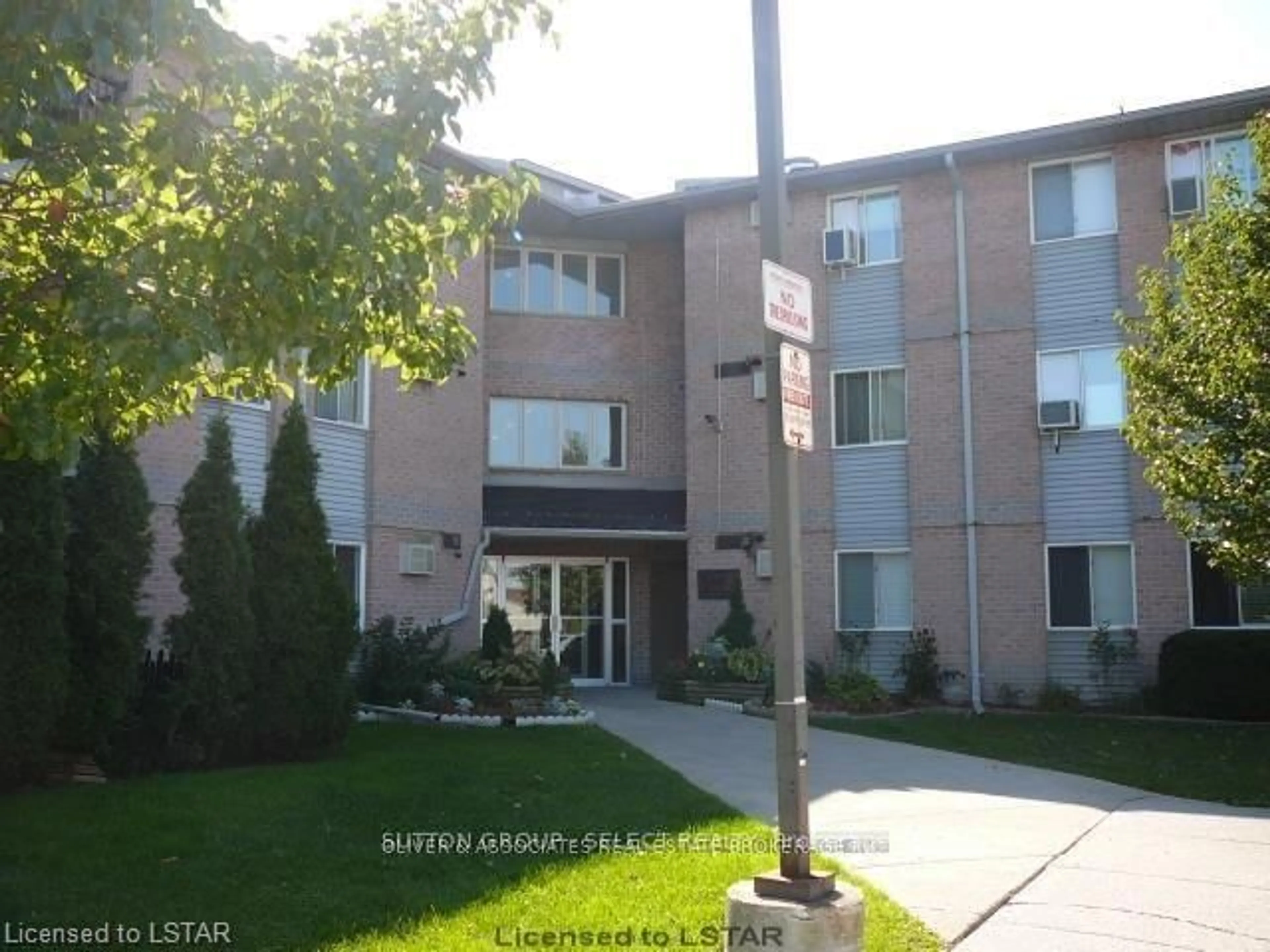 Unknown for 2228 TRAFALGAR St #103, London East Ontario N5V 4J8