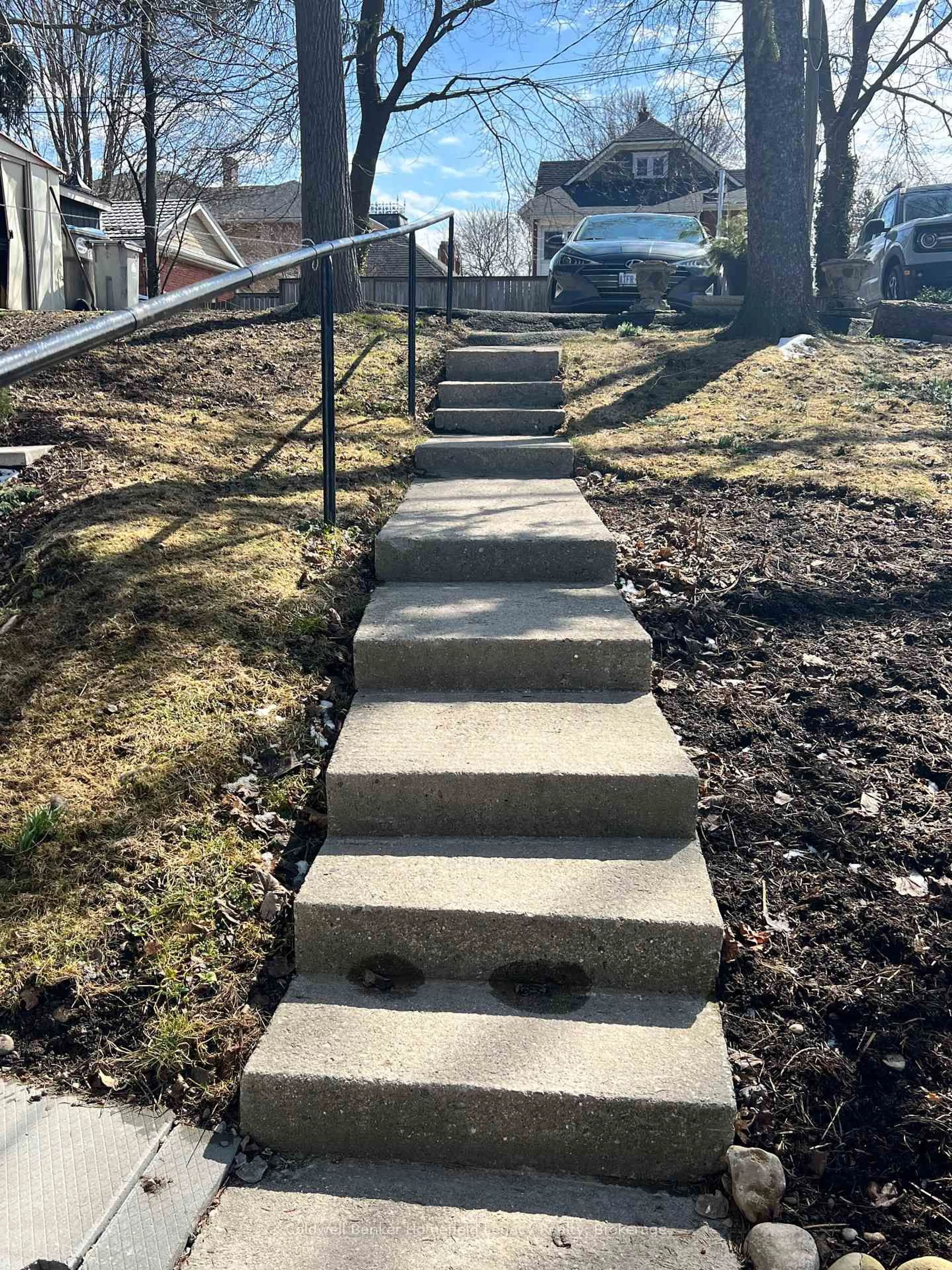 Stairs for 230 Queen St, St. Marys Ontario N4X 1A9