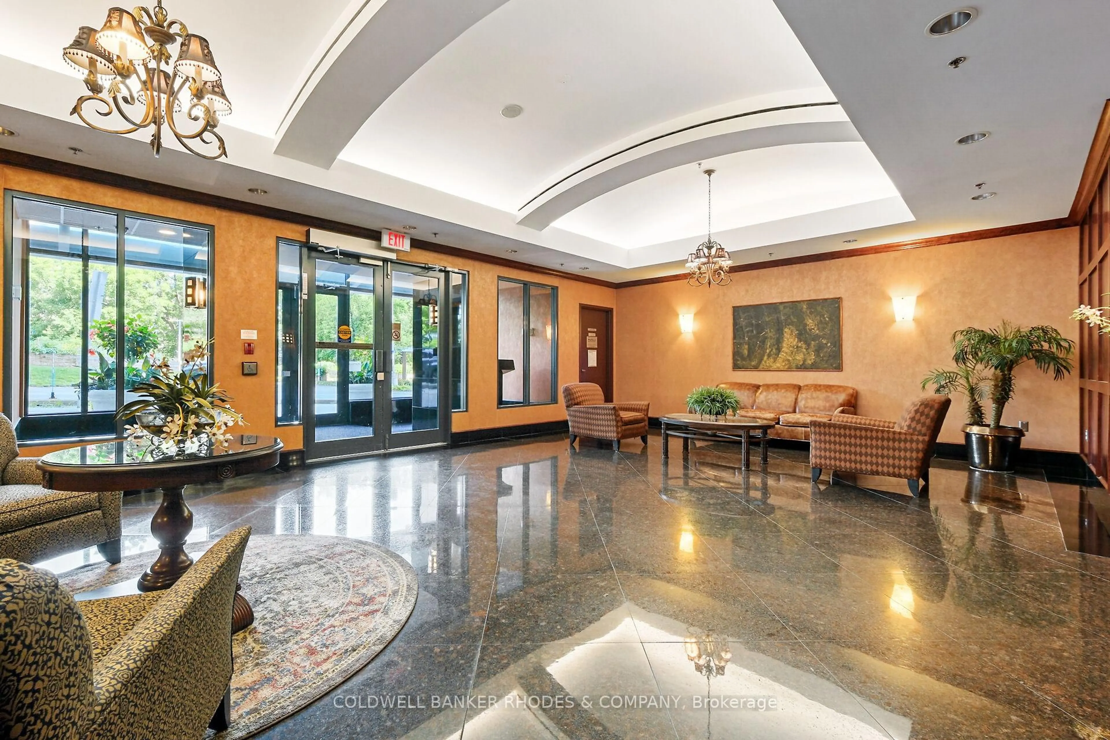 Lobby for 570 LAURIER Ave #1101, Ottawa Ontario K1R 1C8