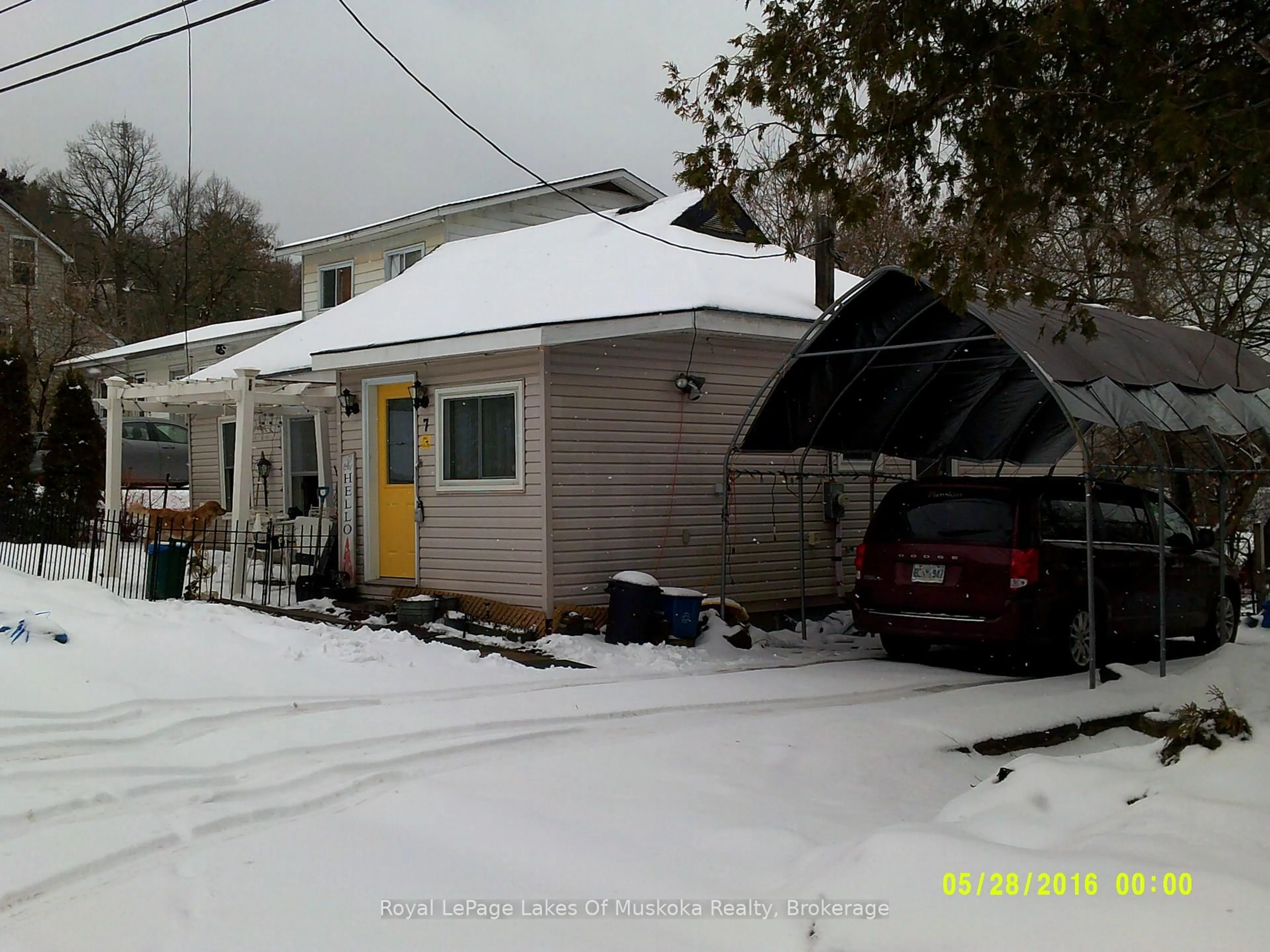 Shed for 7 Dufferin St, Huntsville Ontario P1H 1X3