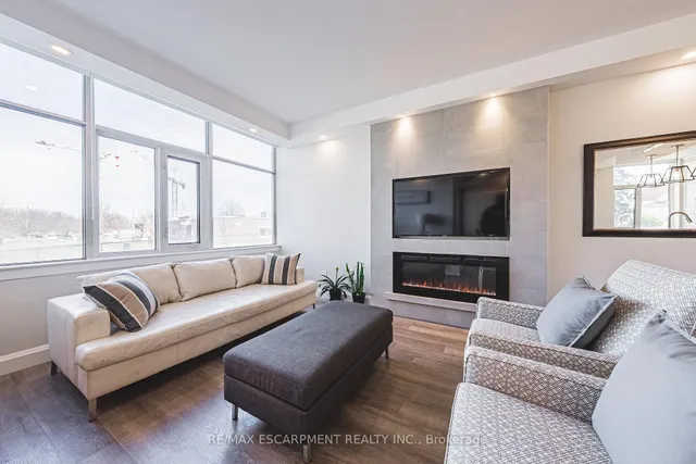 Additional property image - 30 Harrisford St Unit 102