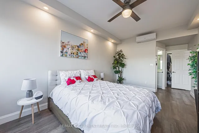 Additional property image - 30 Harrisford St Unit 102