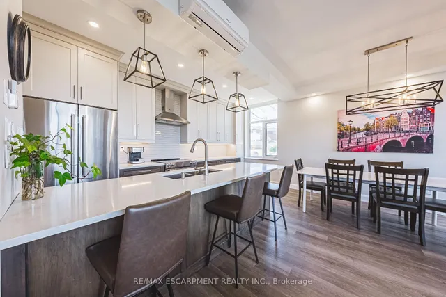 Additional property image - 30 Harrisford St Unit 102