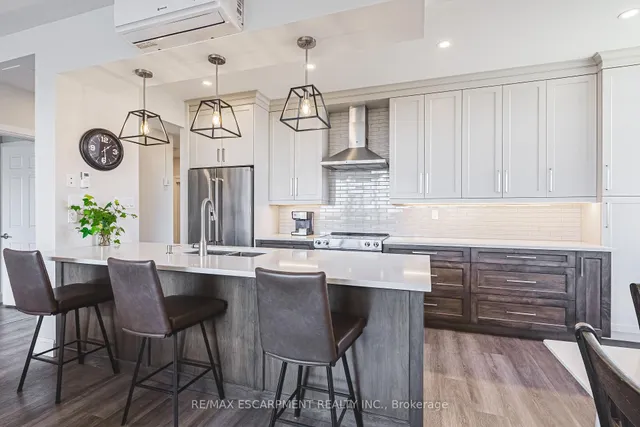 Additional property image - 30 Harrisford St Unit 102