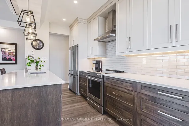 Additional property image - 30 Harrisford St Unit 102