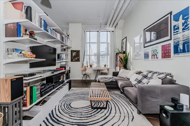 Additional property image - 410 King St Unit 222