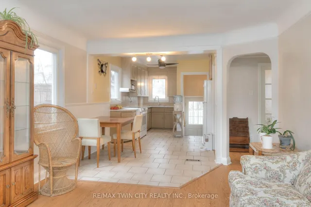 Additional property image - 12 Barclay Ave