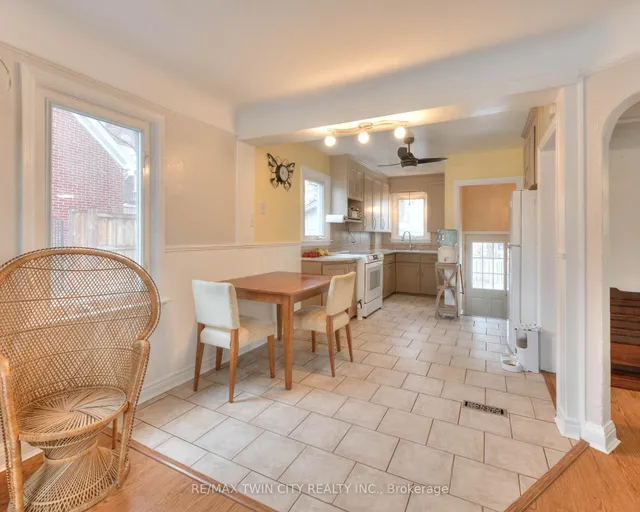 Additional property image - 12 Barclay Ave
