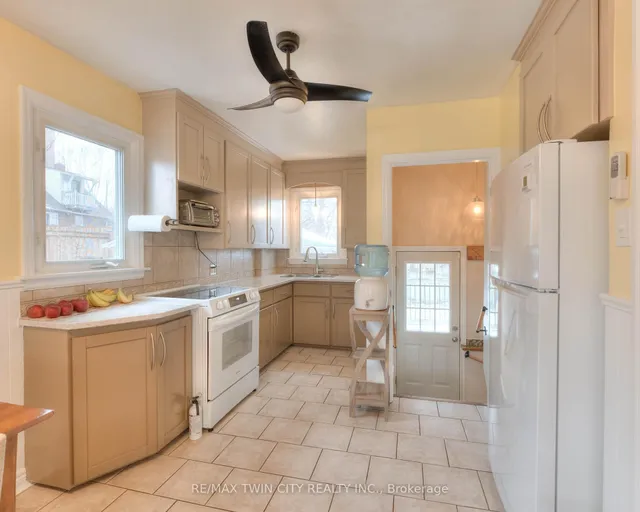 Additional property image - 12 Barclay Ave