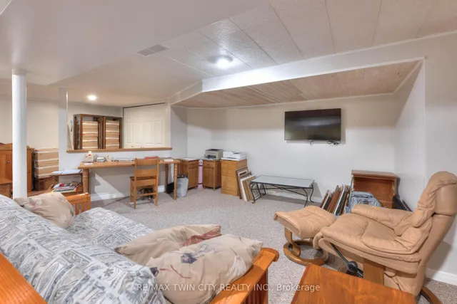 Additional property image - 12 Barclay Ave