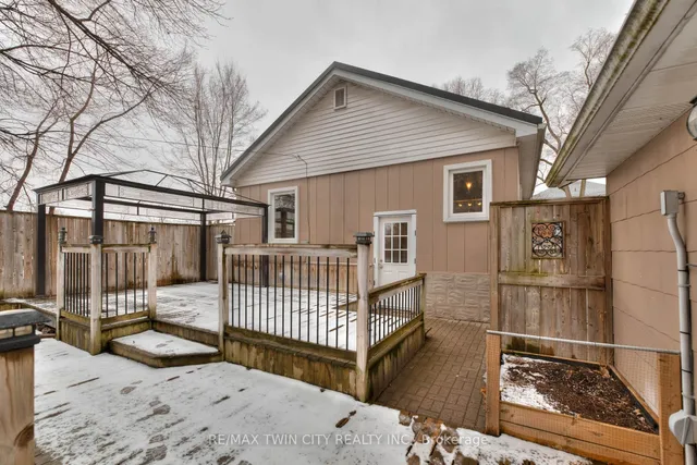 Additional property image - 12 Barclay Ave