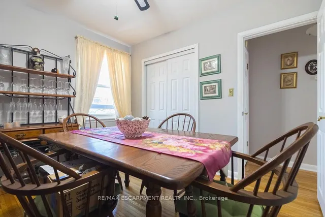Additional property image - 773 Queensdale Ave