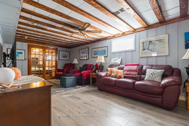 Additional property image - 773 Queensdale Ave