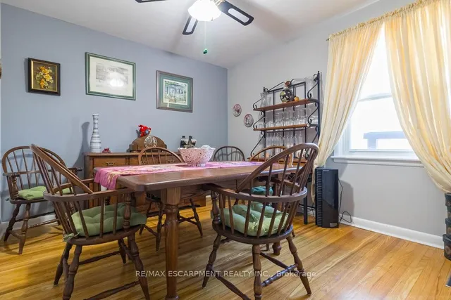 Additional property image - 773 Queensdale Ave